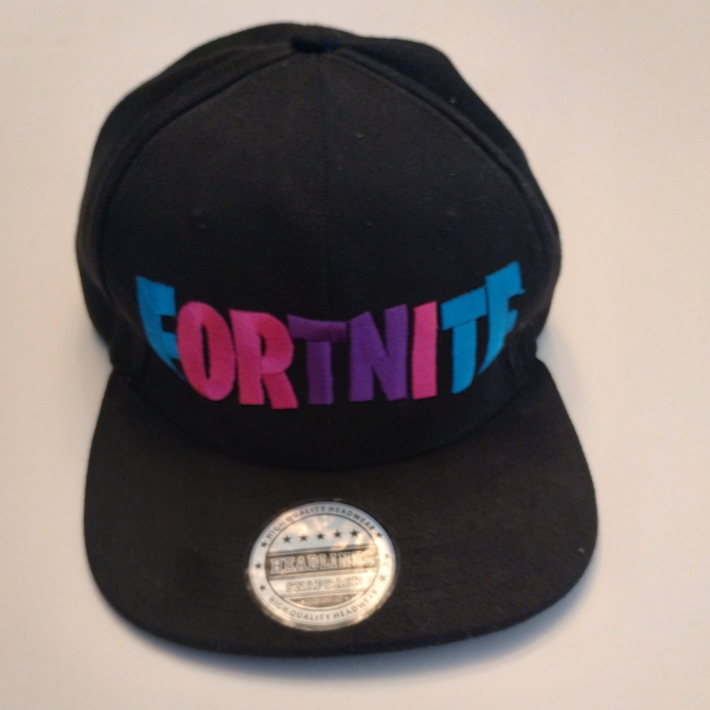 Headlines Black Fortnite Cap With Snapback One Size